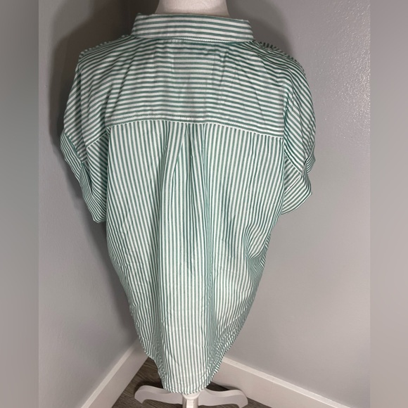 NWOT: VELVET HEART Green and White Striped Short Sleeve Button up Shirt Size XL - Picture 7 of 7